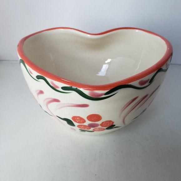 NOS Ceramic Heart Shaped Bowl "L" Signature Ivory with Pink Green Purple - Picture 1 of 13